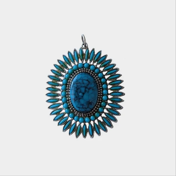 Pendant - Picture 1 of 3